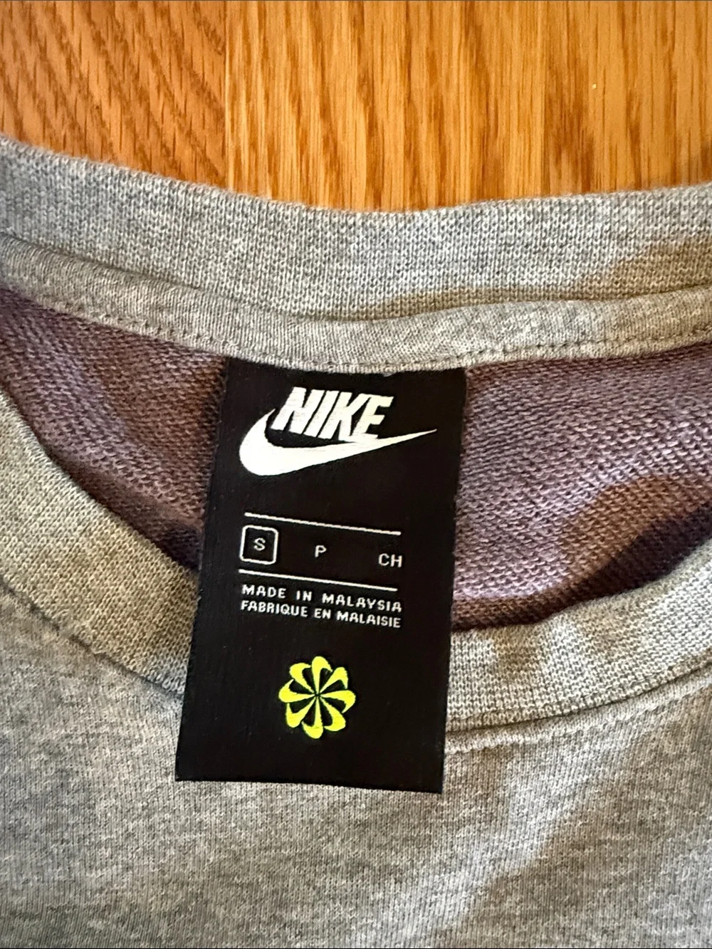 Nike Move to Zero Gray Crewneck Sweatshirt with Lilac Chenille Logo